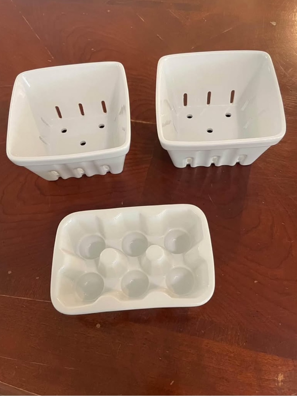 Crate&Barrel White Ceramic Berry Bowls and Egg Tray Set
